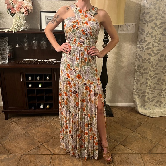 Veronica Beard Dresses & Skirts - SOLD NWT Veronica Beard floral Maxi Dress w/ slit White w/ multi color flowers 2